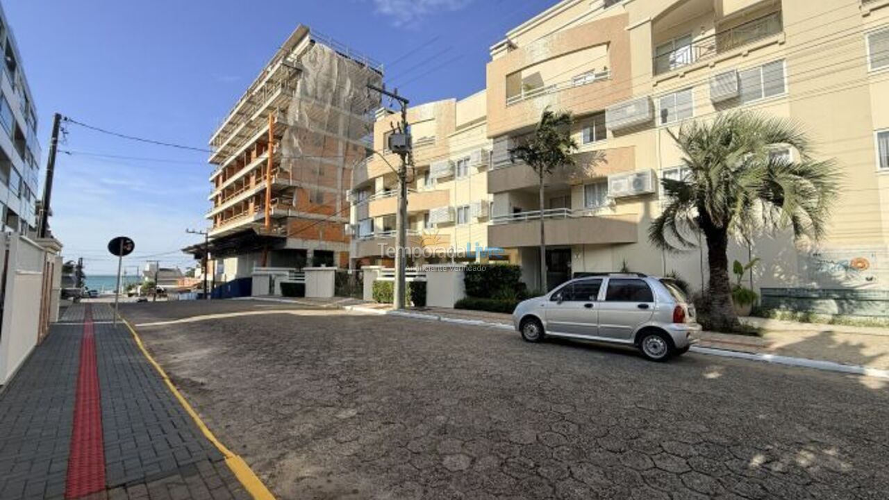 Apartment for vacation rental in Bombinhas (Praia de Bombas)