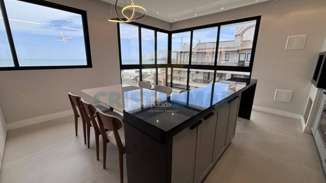 Apartamento para alquiler de vacaciones em Bombinhas (Praia de Bombas)