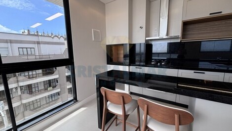 Apartamento con 3 suites y vistas al mar en Bombas