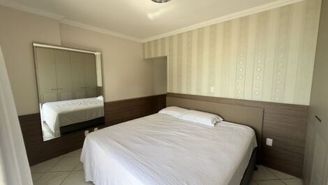 APTO 3 QUARTOS A 50 METROS DO MAR EM BOMBAS