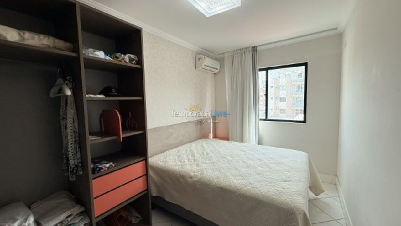 Apartamento para aluguel de temporada em Bombinhas (Praia de Bombas)