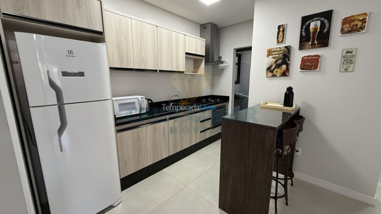 Apartment for vacation rental in Bombinhas (Praia de Bombas)