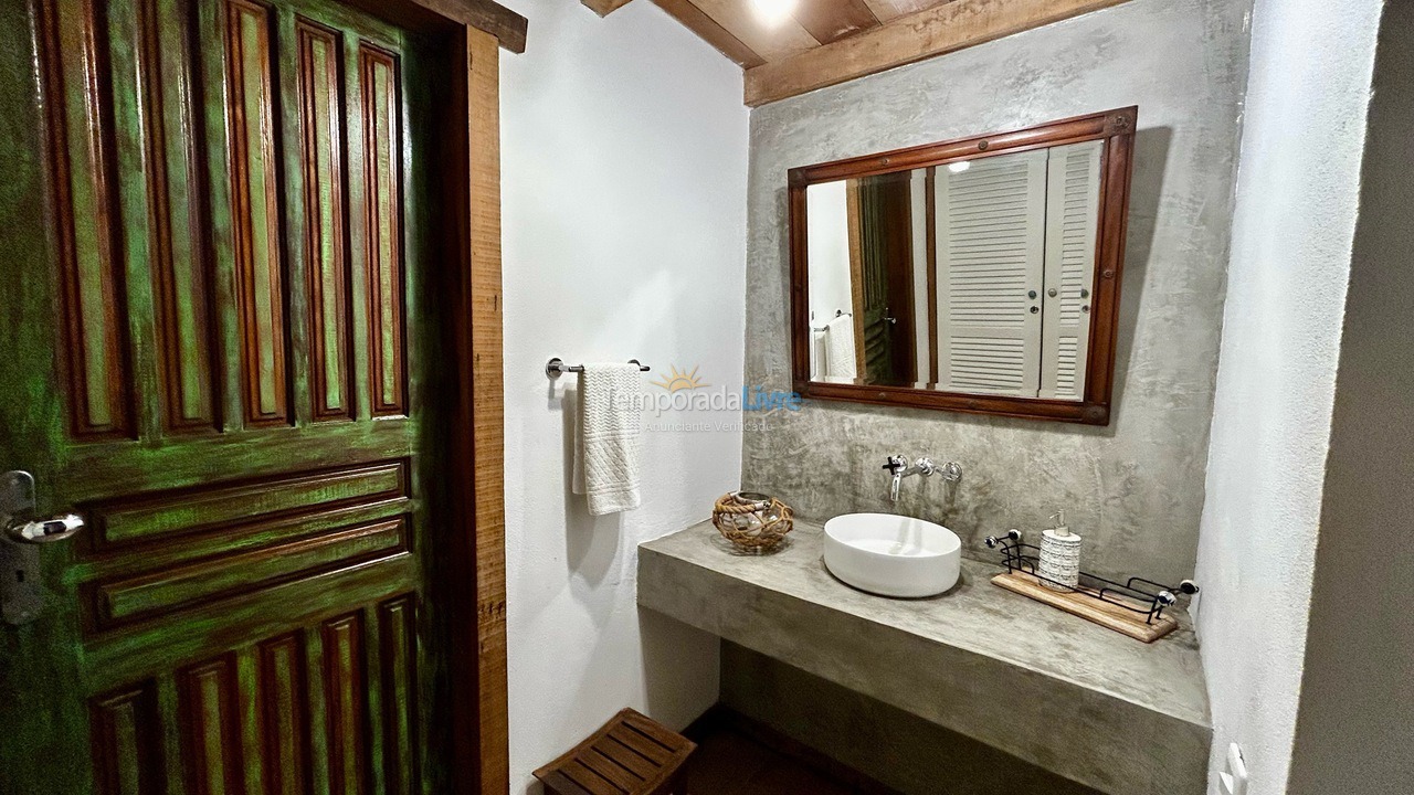 House for vacation rental in Teresópolis (Pessegueiros)