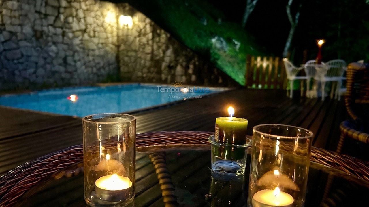 House for vacation rental in Teresópolis (Pessegueiros)