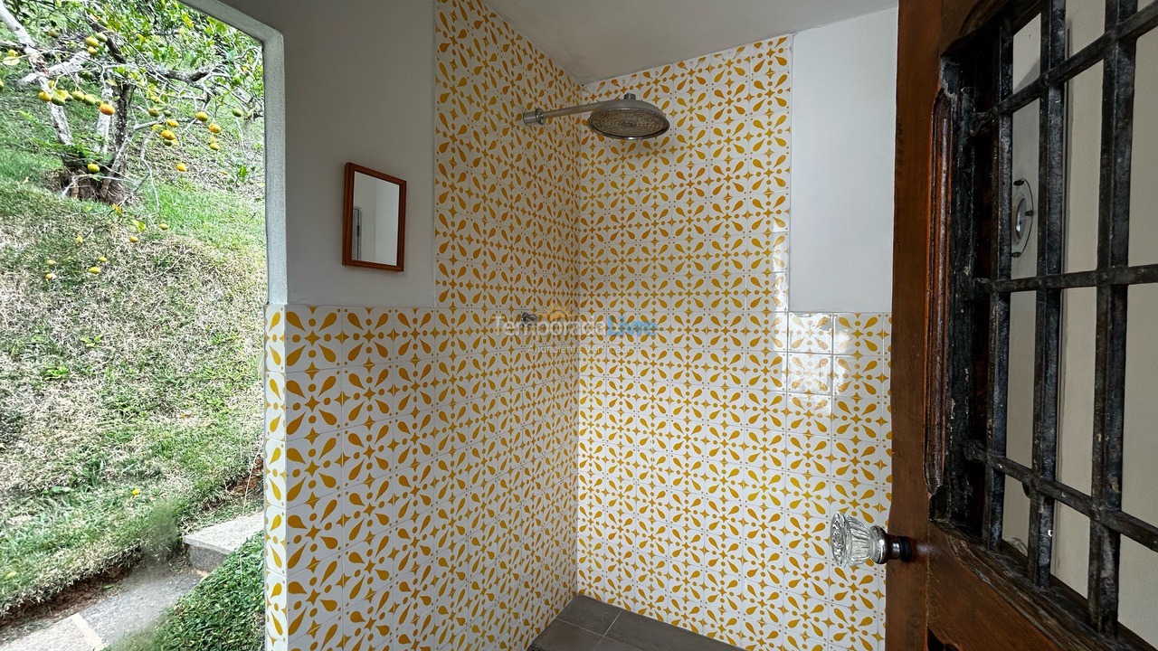 House for vacation rental in Teresópolis (Pessegueiros)