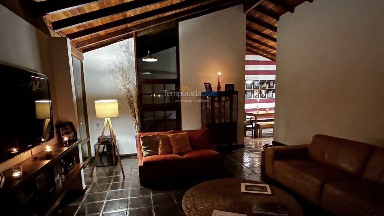 House for vacation rental in Teresópolis (Pessegueiros)