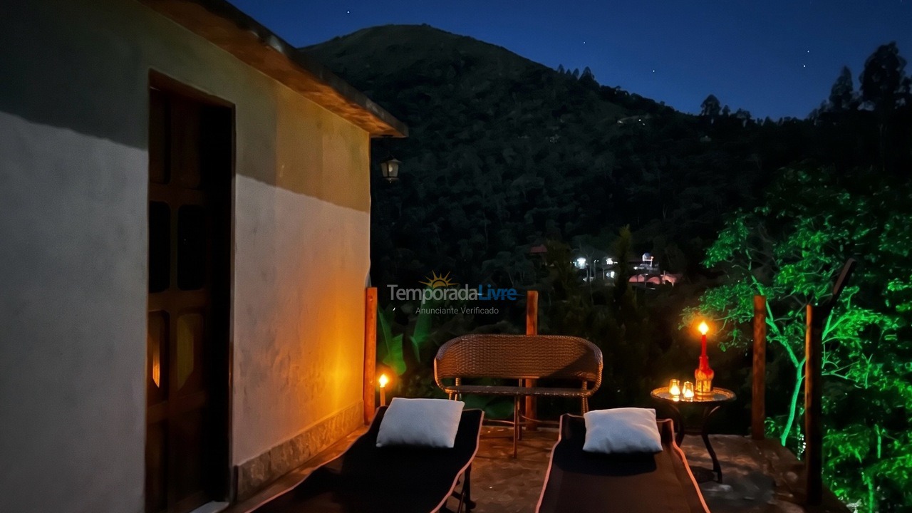 House for vacation rental in Teresópolis (Pessegueiros)