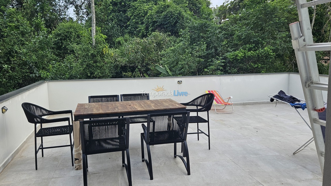 Casa para aluguel de temporada em Ubatuba (Itamambuca Condominio)