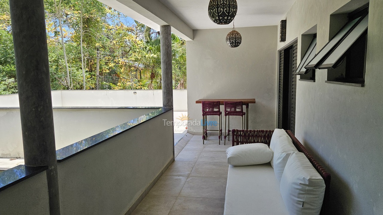 Casa para aluguel de temporada em Ubatuba (Itamambuca Condominio)