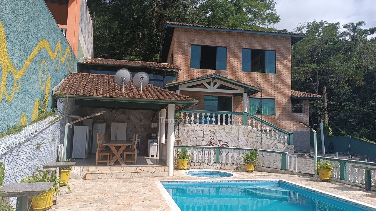 Casa para aluguel de temporada em Ubatuba (Lagoinha)