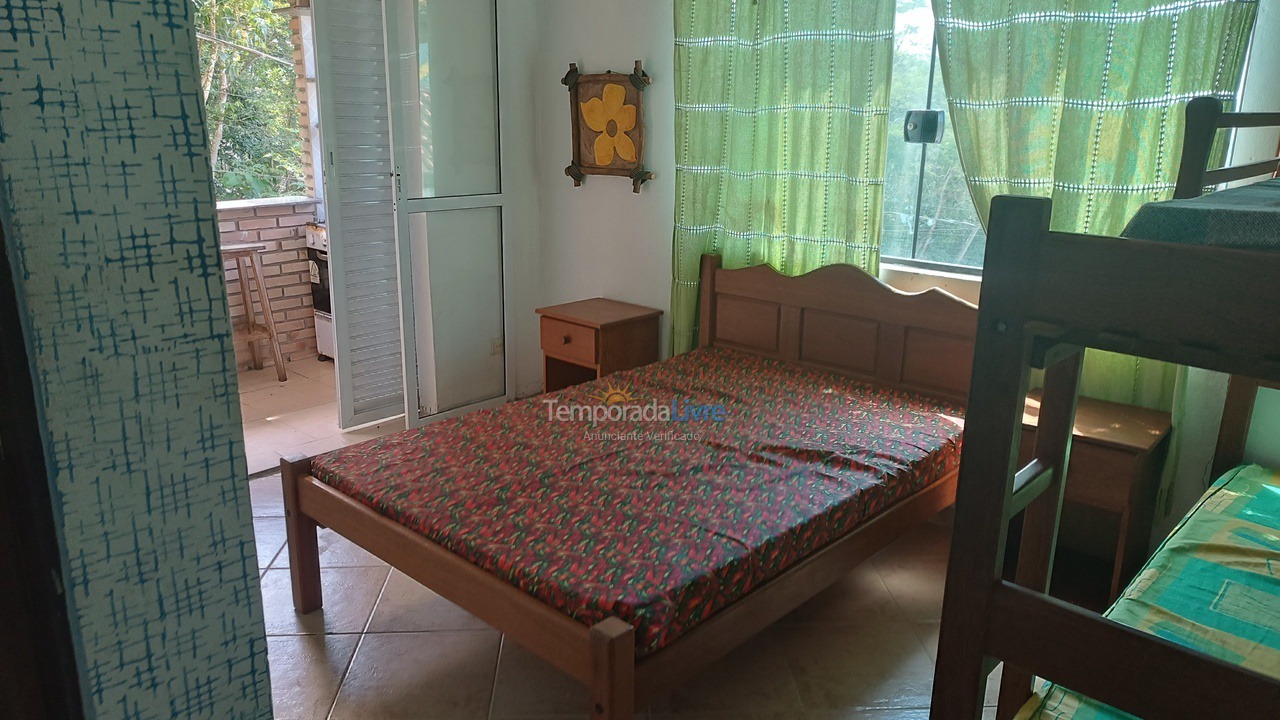 Casa para aluguel de temporada em Ubatuba (Lagoinha)