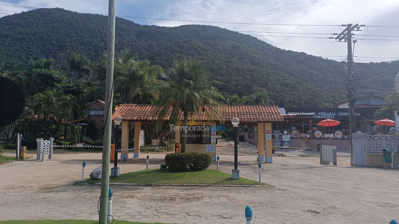 Casa para aluguel de temporada em Ubatuba (Lagoinha)