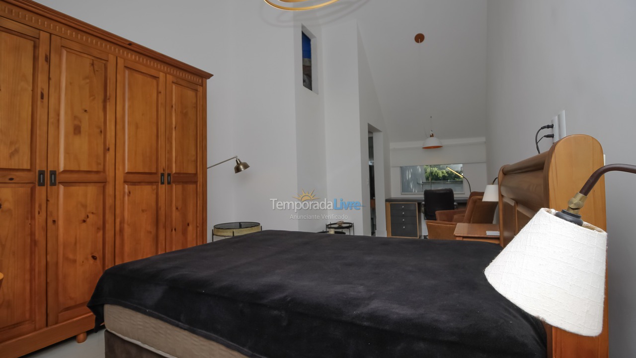 Casa para alquiler de vacaciones em Bombinhas (Praia da Lagoinha)