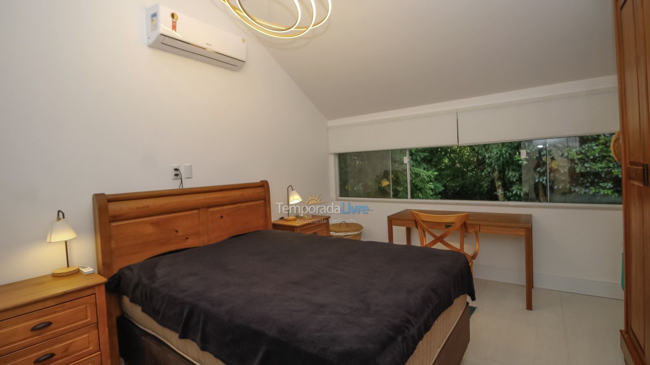 Casa para alquiler de vacaciones em Bombinhas (Praia da Lagoinha)