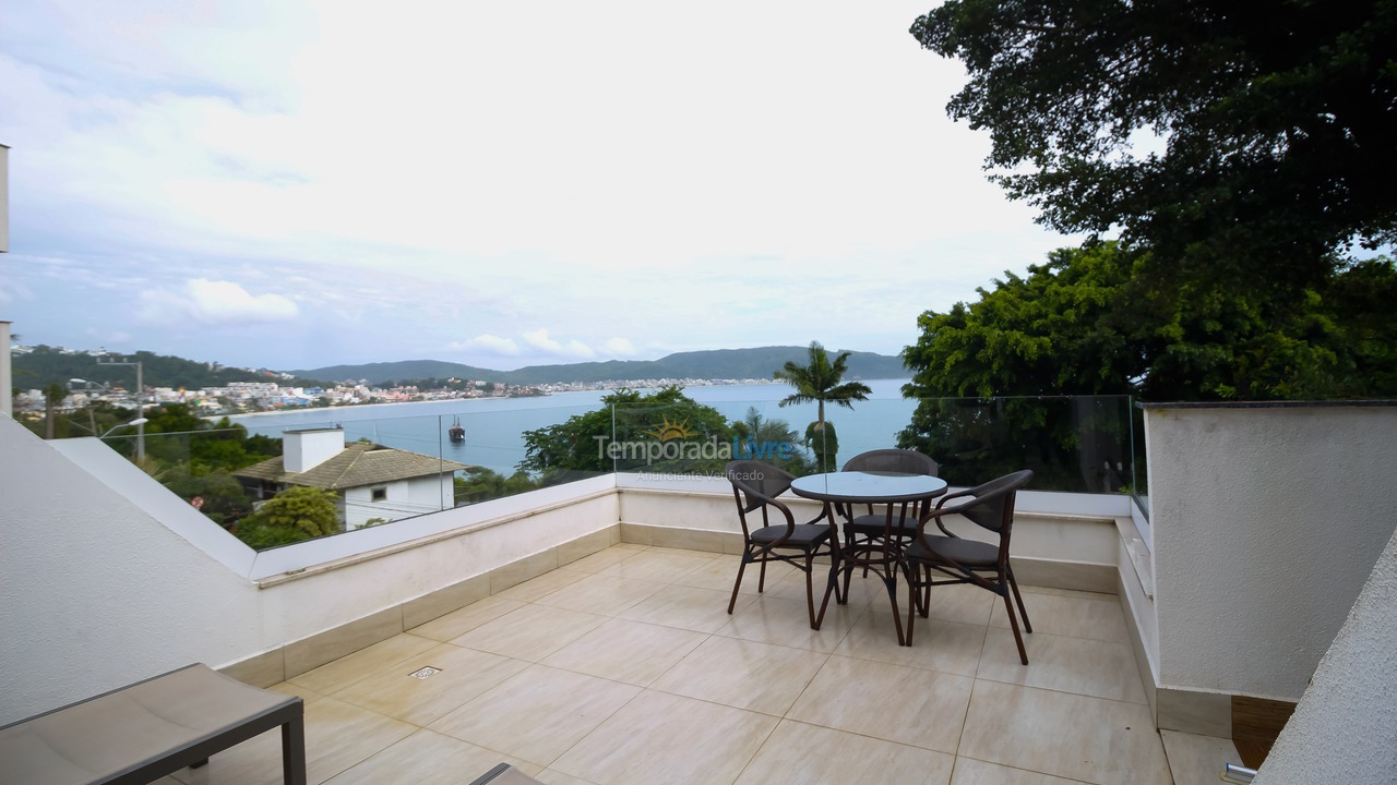 Casa para alquiler de vacaciones em Bombinhas (Praia da Lagoinha)