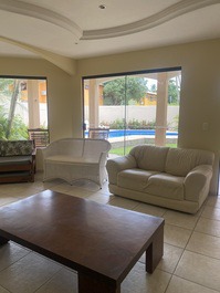 House 7 bedrooms beach of Taperapuan 150 meters from the sea.