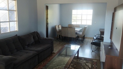 House for rent in Quilombo - Centro