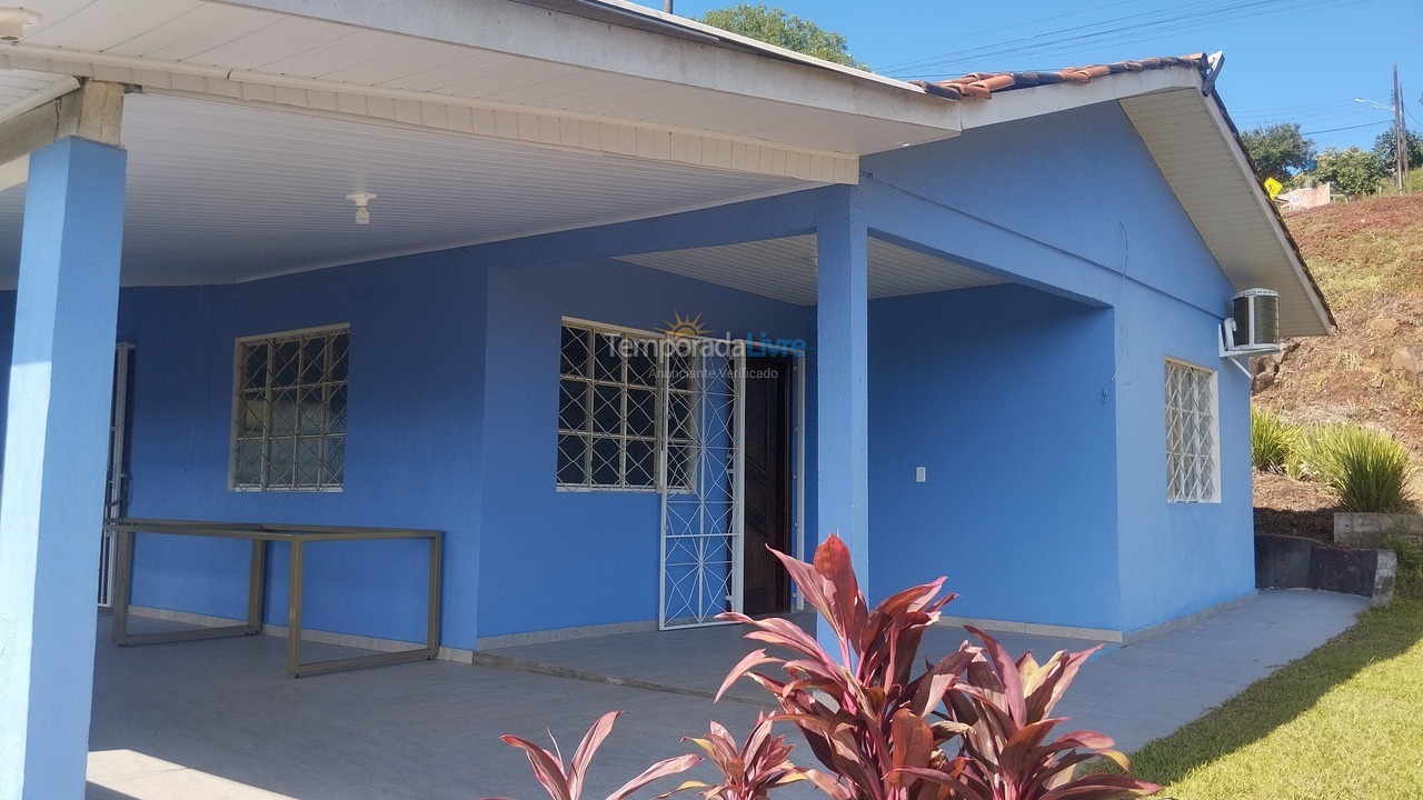 House for vacation rental in Quilombo (Centro)