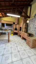 Country retreat with pool and barbecue area, Mogi das Cruzes, 1 hour from São Paulo.