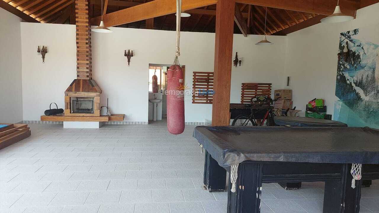 Chácara / sítio para aluguel de temporada em Atibaia (Rio Acima)