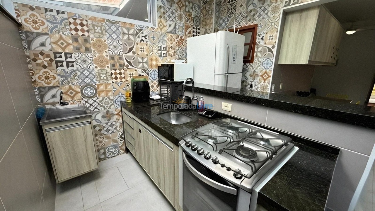 Apartamento para aluguel de temporada em Ubatuba (Maranduba)