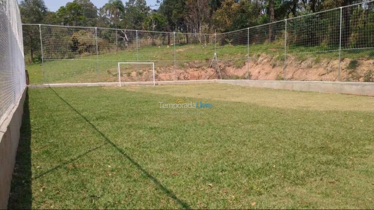 Chácara / sítio para aluguel de temporada em Mairinque (Estacao de Moreiras)