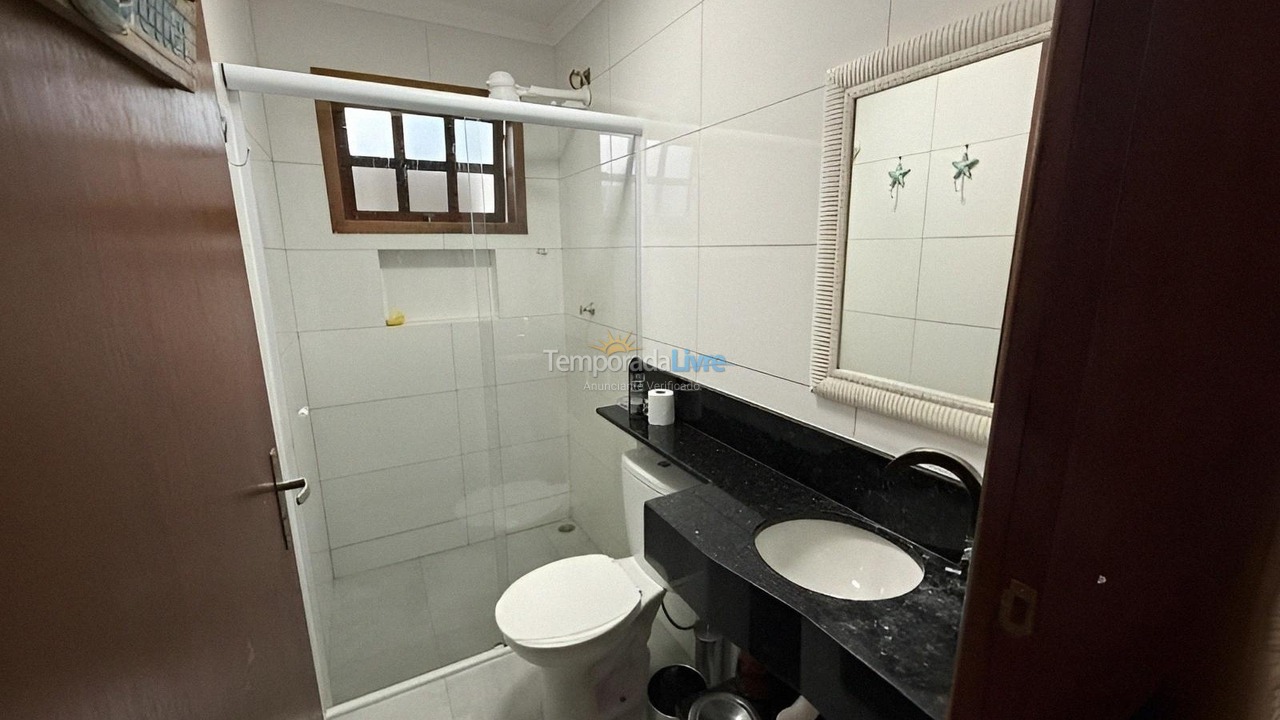 Apartamento para aluguel de temporada em Ubatuba (Maranduba)