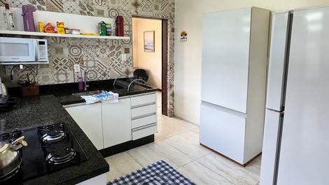 🏠Beautiful 3-bedroom house with pool, Canasvieiras Beach 🌞🏝️.