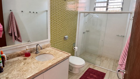 🏠Beautiful 3-bedroom house with pool, Canasvieiras Beach 🌞🏝️.