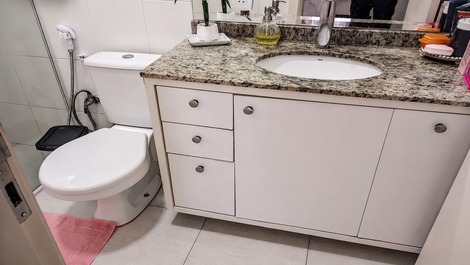 ✨ Apartamento Amplo e Completo em Excelente Localização! ✨🏡