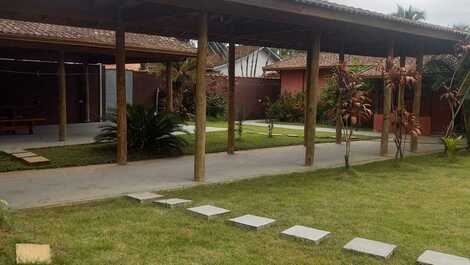 Casa de vacaciones en Condominio Morada Praia