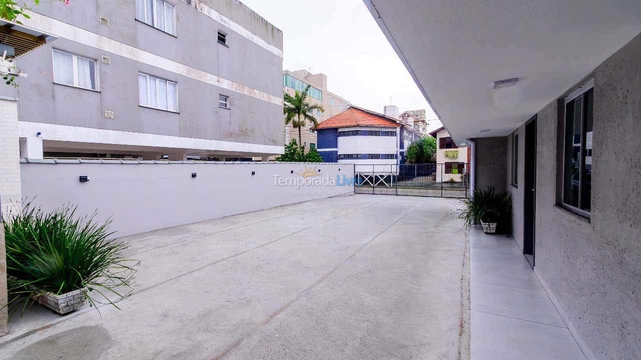 Casa para aluguel de temporada em Florianopolis (Canasvieiras)