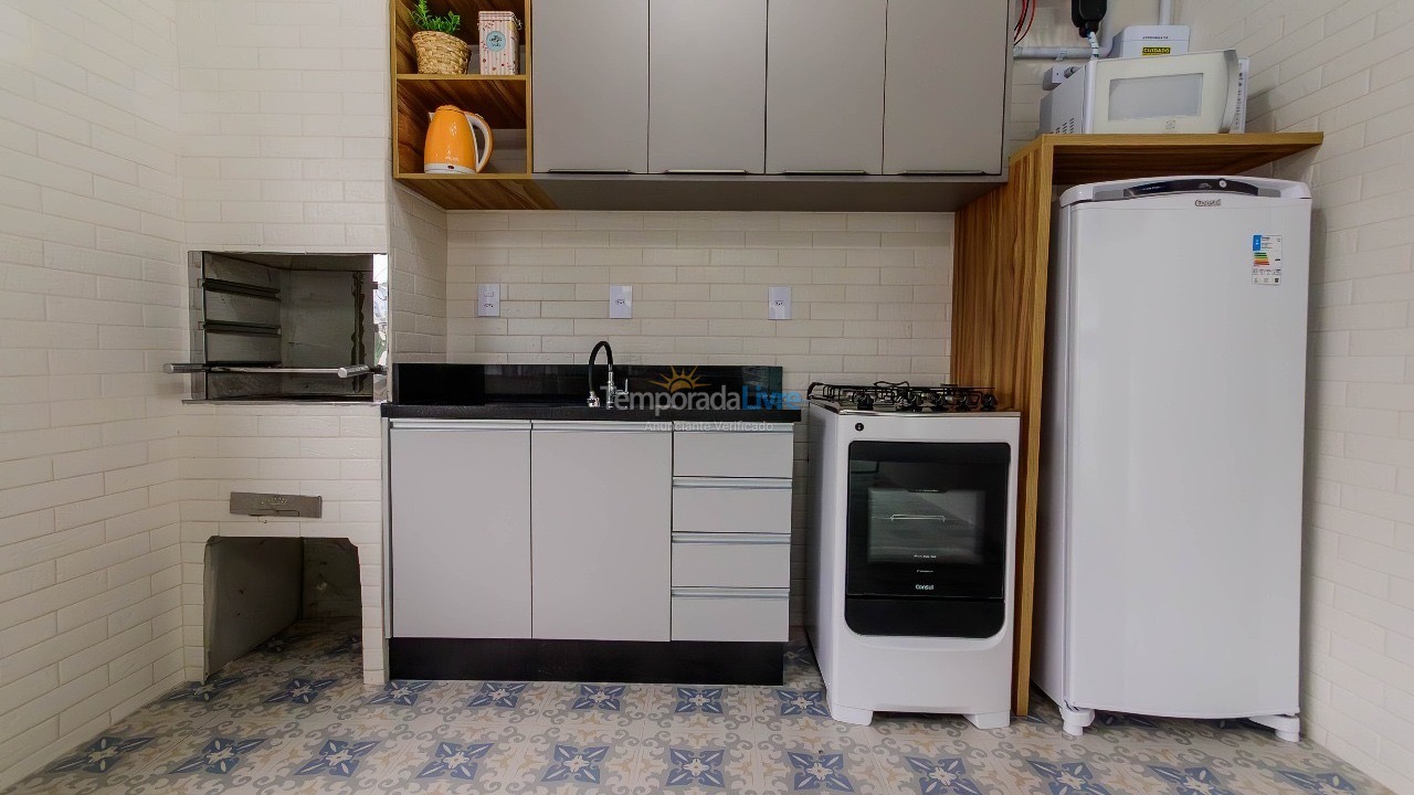 Casa para aluguel de temporada em Florianopolis (Canasvieiras)
