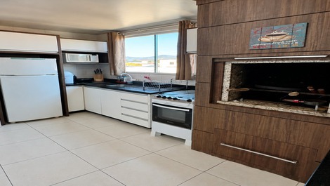 🏣Spacious 1-bedroom apartment in a quiet, family-friendly location!🌞