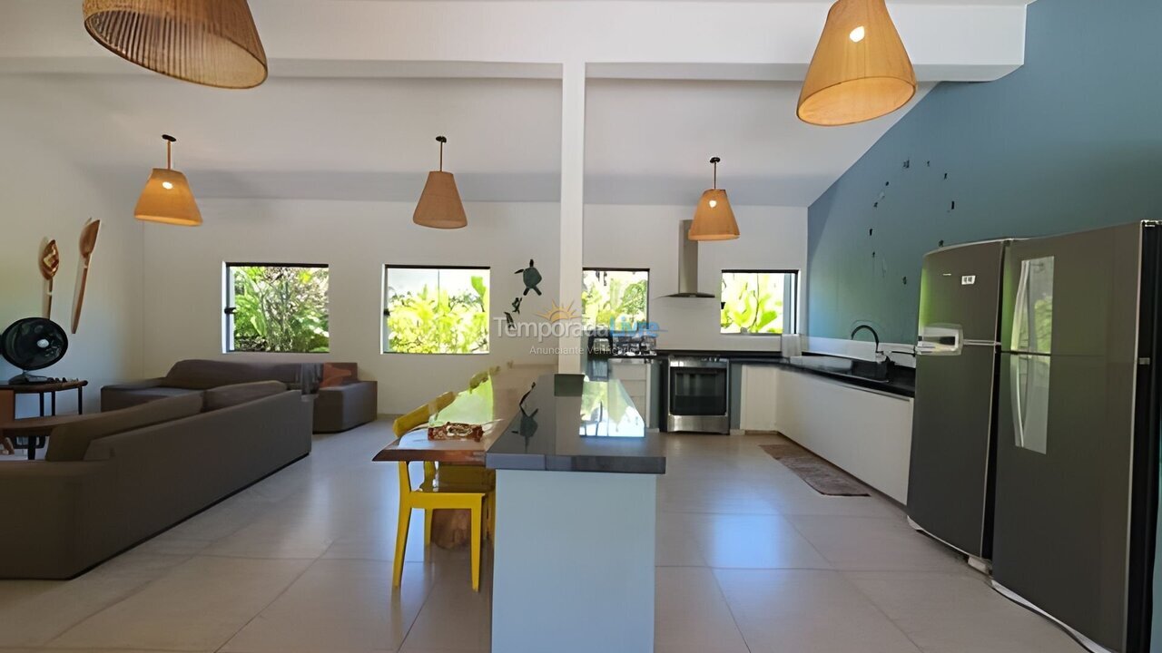 Casa para aluguel de temporada em Ubatuba (Itamambuca)