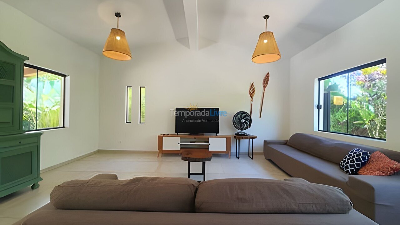 Casa para aluguel de temporada em Ubatuba (Itamambuca)