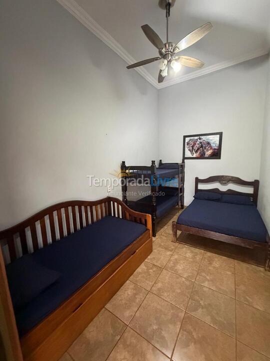 Casa para aluguel de temporada em Conceição das Alagoas (Zona Rural)