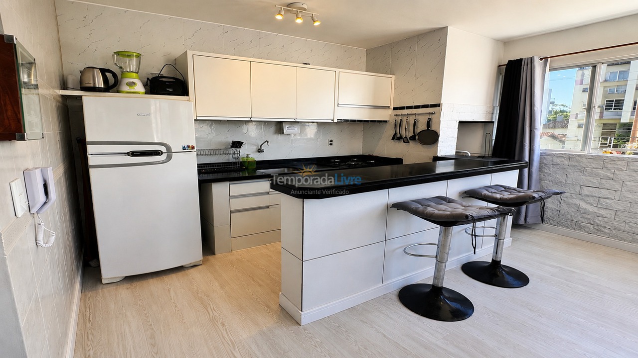 Apartamento para aluguel de temporada em Florianopolis (Canasvieiras)