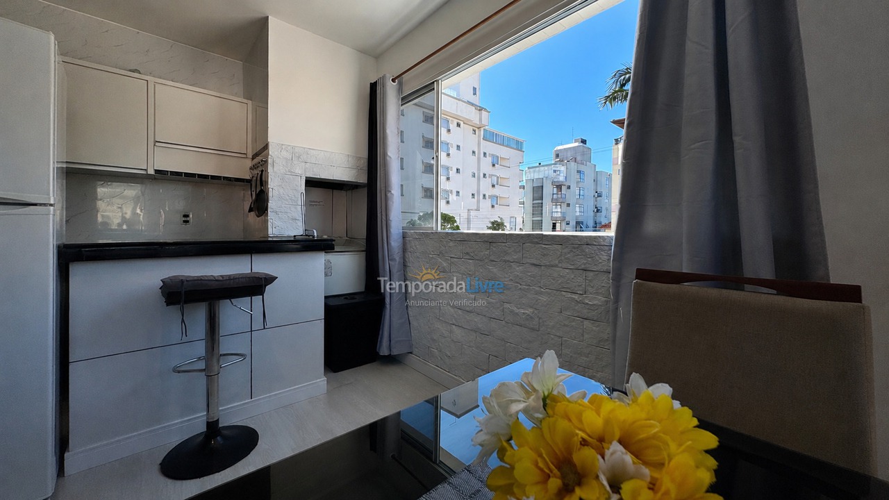 Apartamento para aluguel de temporada em Florianopolis (Canasvieiras)