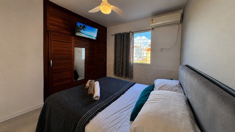 Ótimo Apartamento de 1 dormitório, 50 metros da praia 🏖️🏖️