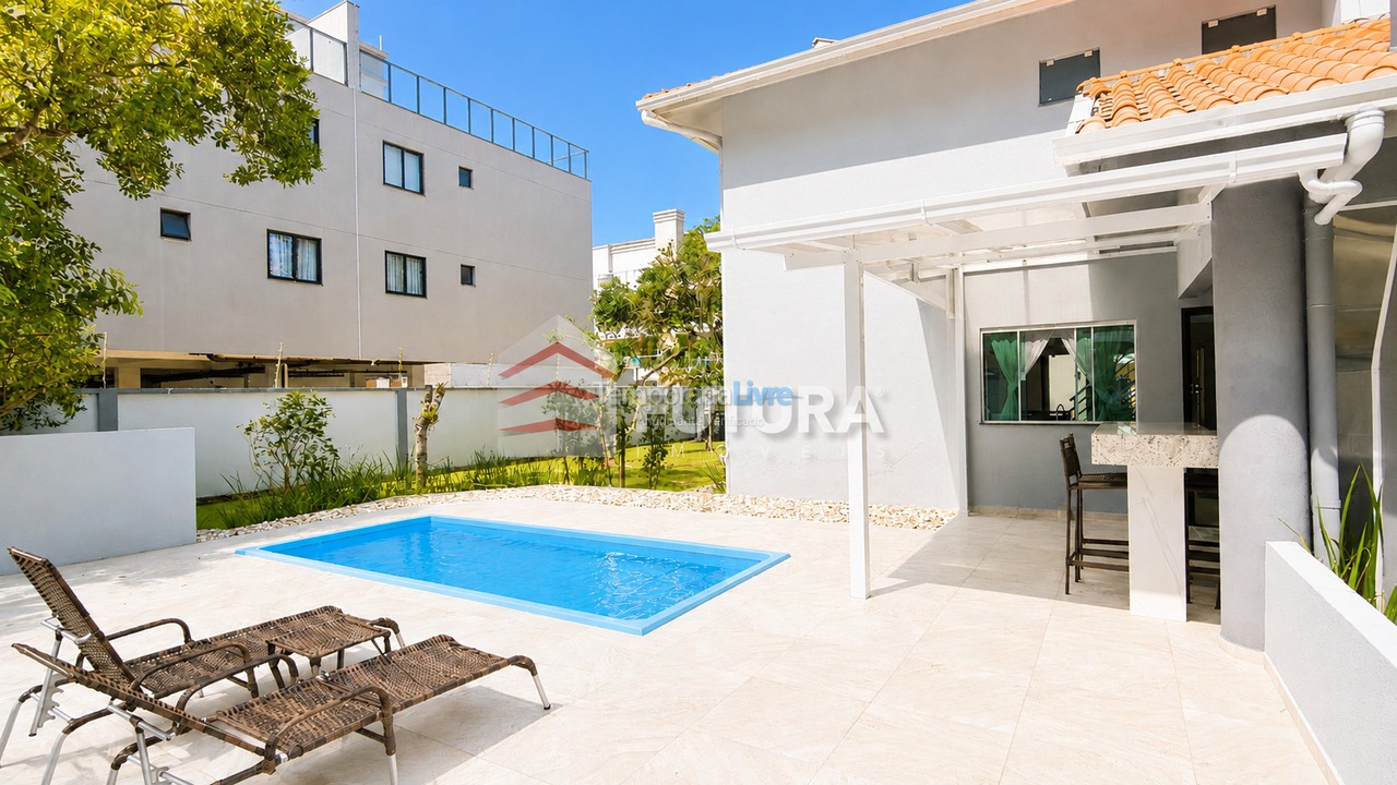 Casa para aluguel de temporada em Bombinhas (Canto Grande)