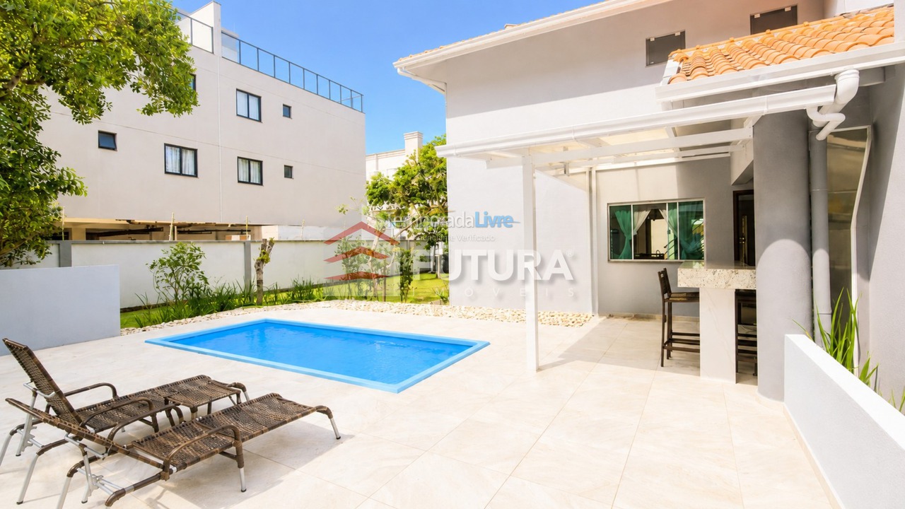 Casa para aluguel de temporada em Bombinhas (Canto Grande)
