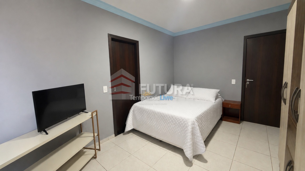 Casa para aluguel de temporada em Bombinhas (Canto Grande)