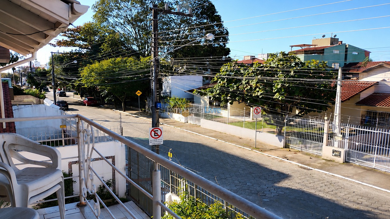 Casa para aluguel de temporada em Florianopolis (Canasvieiras)