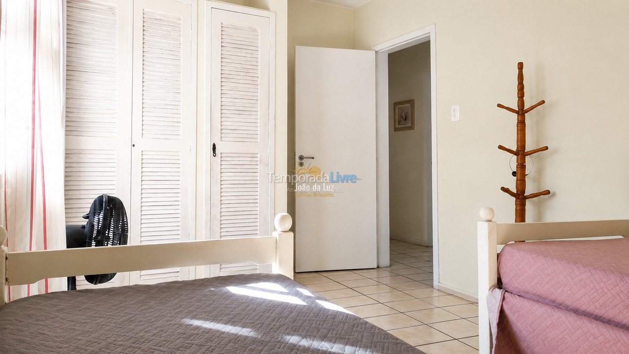 Casa para aluguel de temporada em Florianopolis (Canasvieiras)