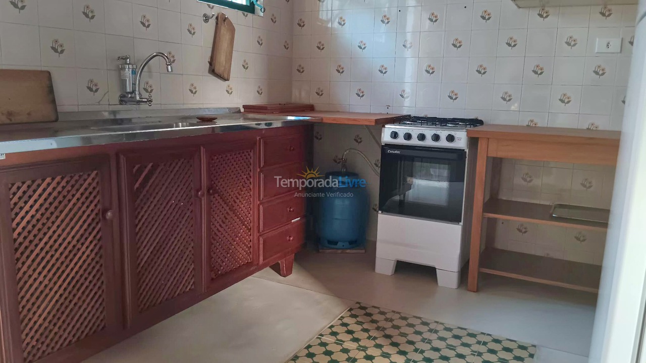 Casa para aluguel de temporada em Ubatuba (Itaguá)