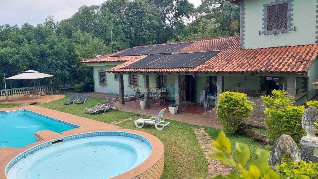 Chácara / sítio para aluguel de temporada em São Roque (Saboo)