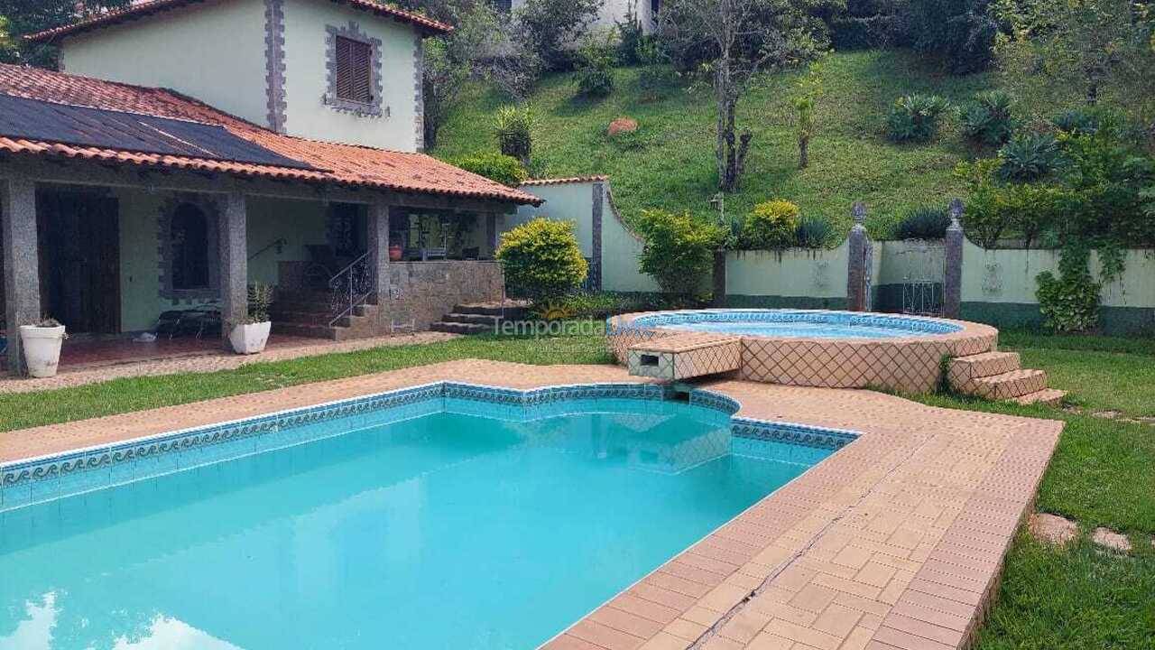 Chácara / sítio para aluguel de temporada em São Roque (Saboo)