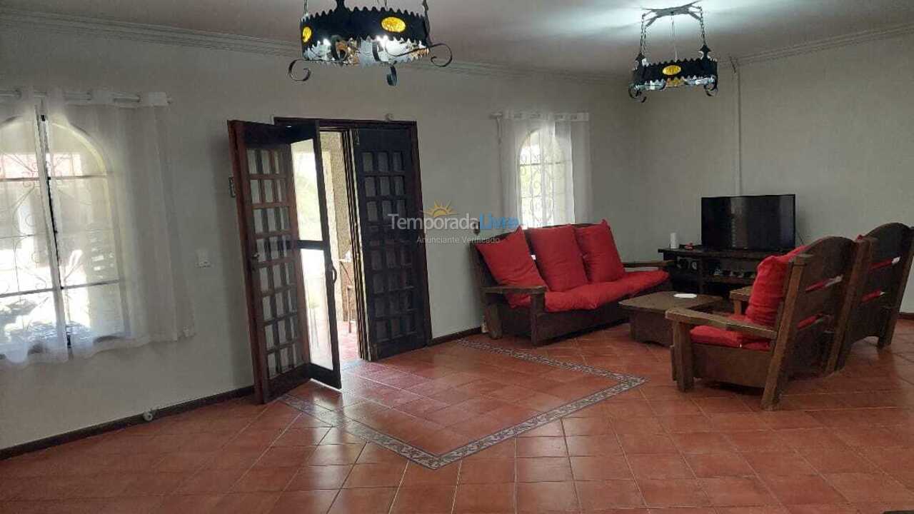 Chácara / sítio para aluguel de temporada em São Roque (Saboo)