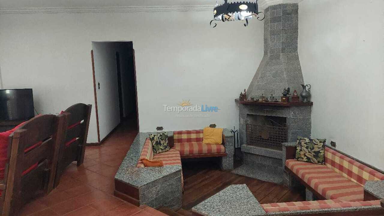 Chácara / sítio para aluguel de temporada em São Roque (Saboo)